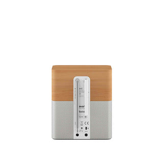 Stream Maple decor & white