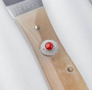 Set of Table Knives in Light Ox Horn with Coral