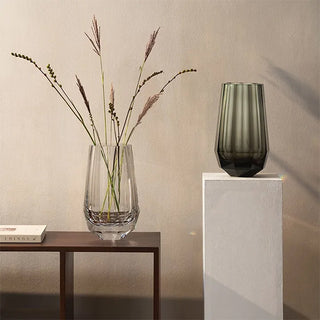 Drop Vase • Crystal