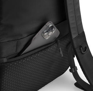 Iconic Backpack Black  • Crash Baggage
