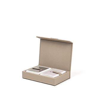 Playing cards holder