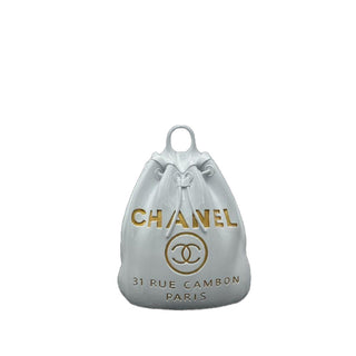 White Bag Chanel • Naor 