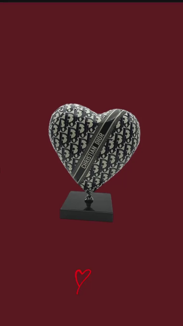 vDAY #valentinesday #dcpremiumstore #shippingworldwide🌍✈️ #❤️ 