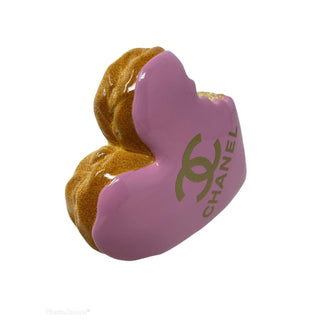 Donut Chanel Baby Pink Heart - Danilo Cascella Premium Store